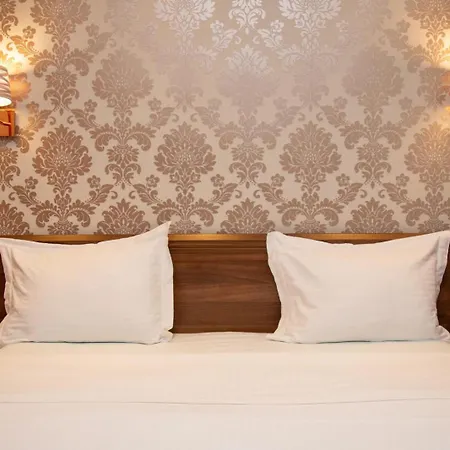 Casa de hóspedes Bucur 9 Boutique 3*