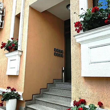 Bucur 9 Boutique