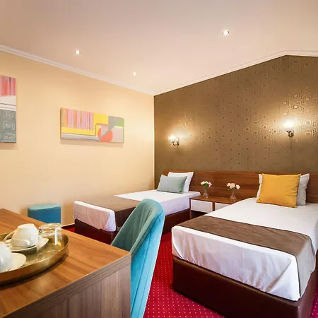 Bucur 9 Boutique 3*